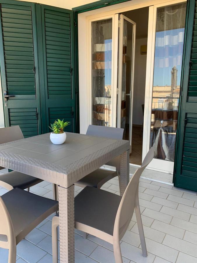 Dea Seaview Apartment เชฟาลู ภายนอก รูปภาพ